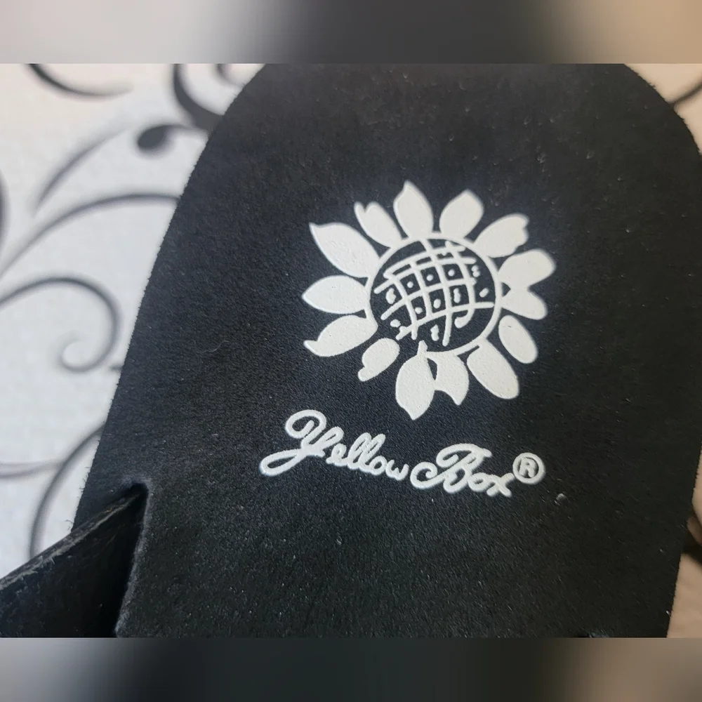 NWOT! RARE Vintage Skull Yellow Box Wedge Flip Flops Sandals Bling Size 9 Retro - Picture 6 of 11